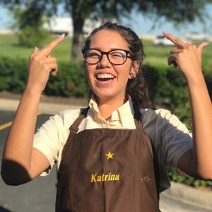 Meet your Posher, Katrina